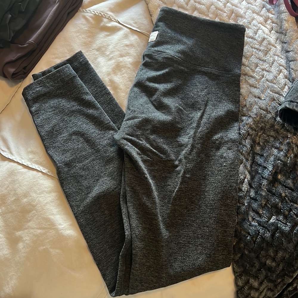 High waisted Vuori leggings